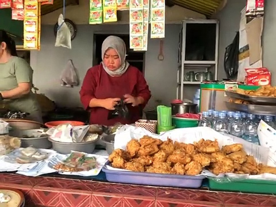 Rumbah Darinih: Makanan Legendaris Khas Eretan Kulon Indramayu