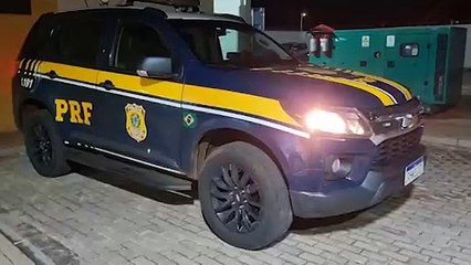Mulher é presa trazendo 25kg de maconha para Cascavel em carro de aplicativo