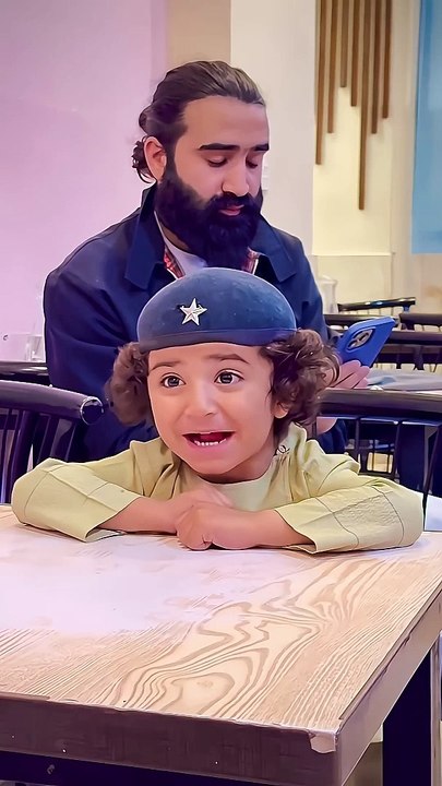 khane mein kya khaoge #babache