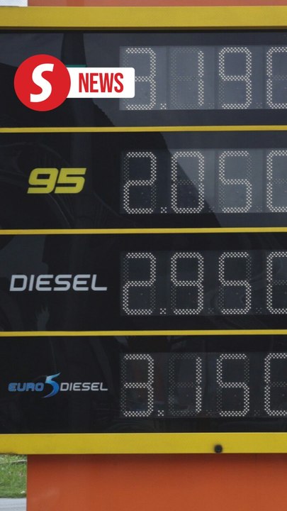 Two-tiered pricing system to be implemented for RON95 petrol, says Rafizi