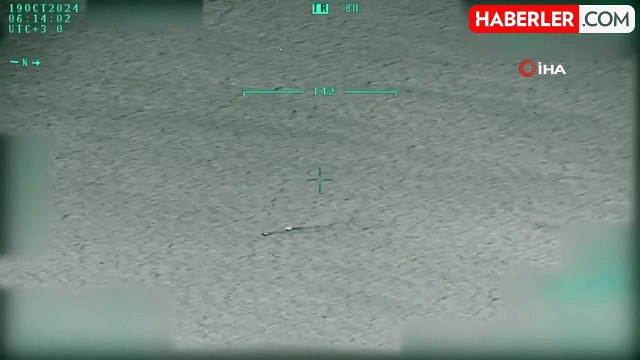 Yunan Sahil Güvenlik Botu Düzensiz Göçmenleri Bıraktı