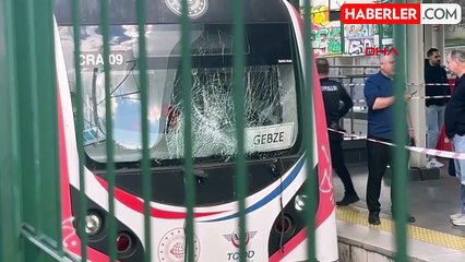 Marmaray'da raylara atlayan bir kişi hayatını kaybetti