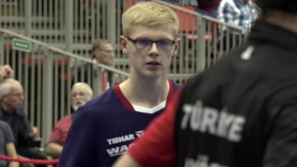 Le replay du 32e de Félix Lebrun - Tennis de table - Championnats d'Europe
