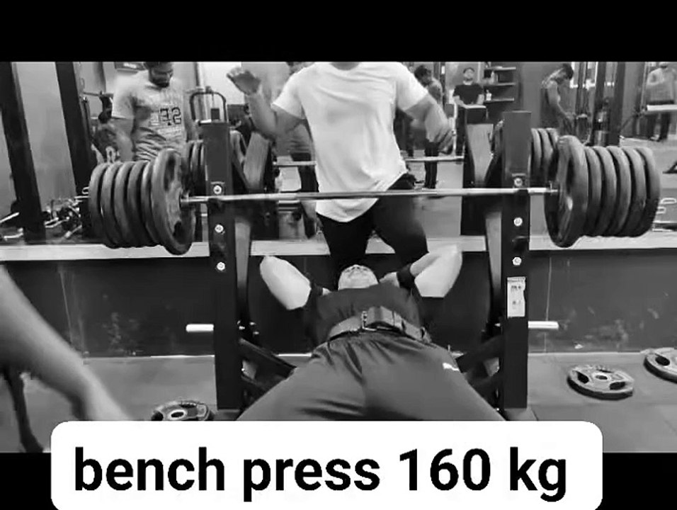 160 kg bench press