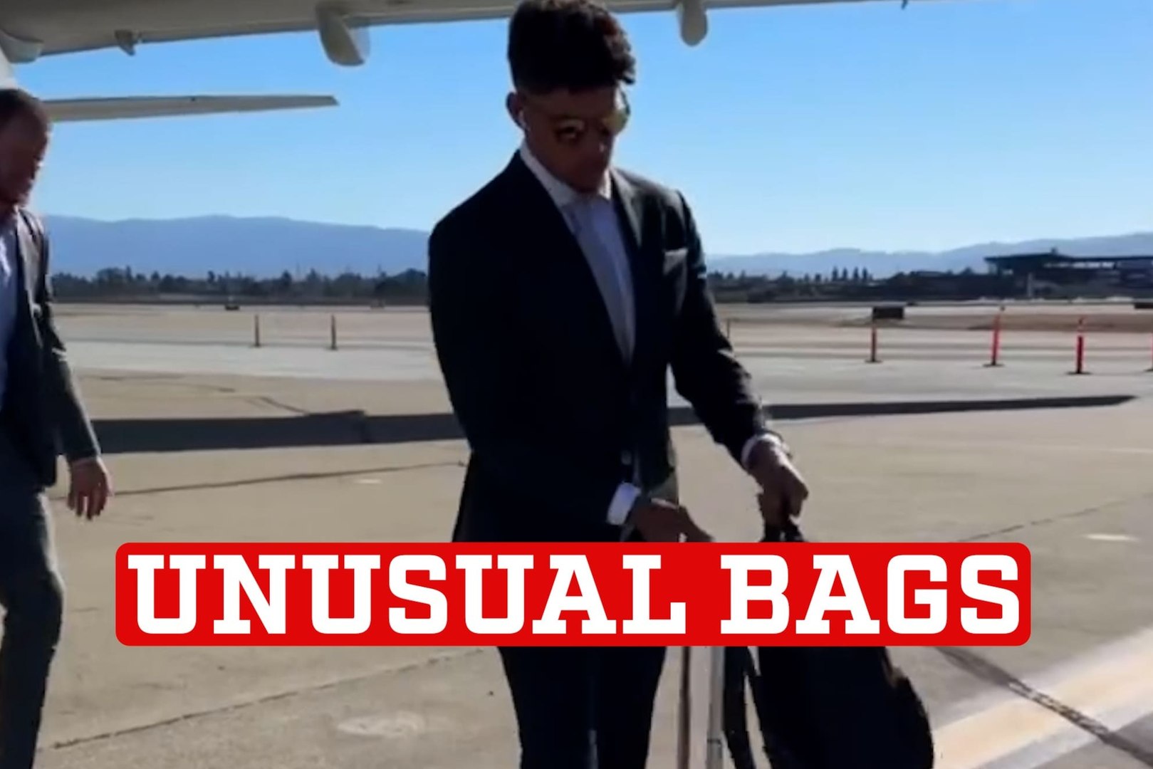 Patrick Mahomes and Travis Kelce use unusual travel bags on Chiefs