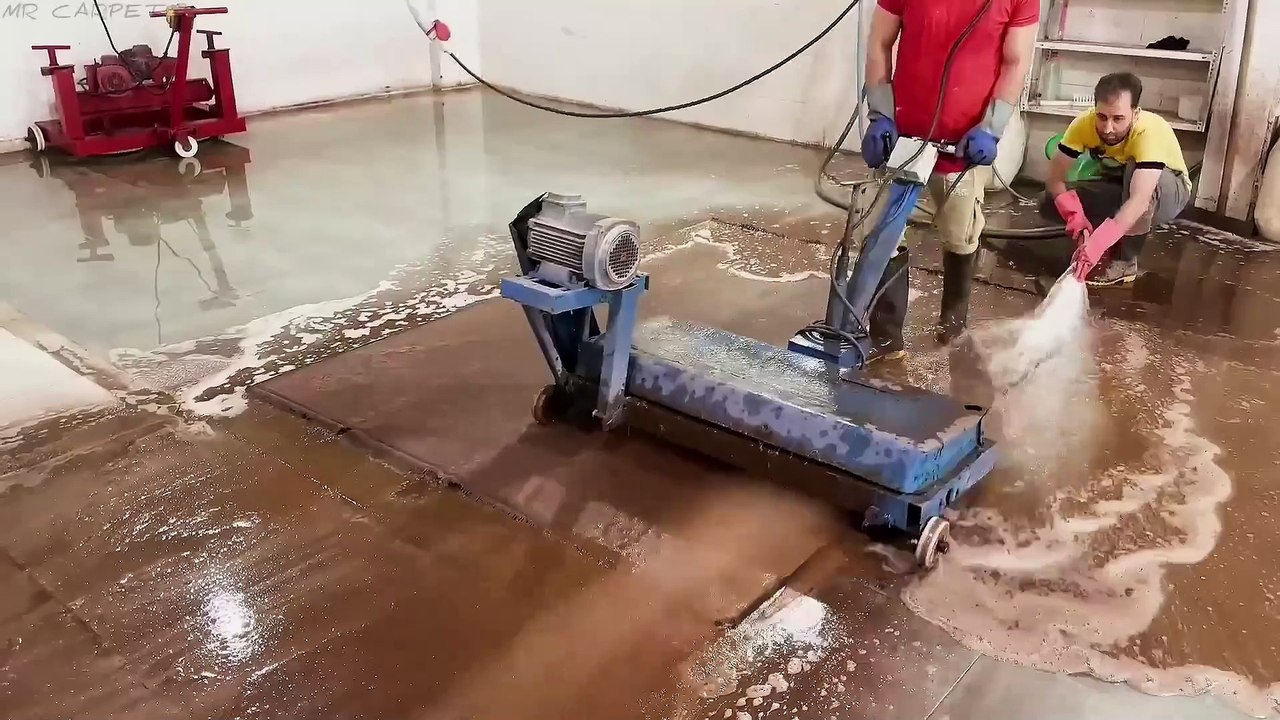 Old persian carpet 1/3 Vidéo Dailymotion