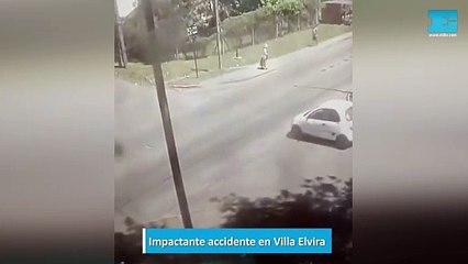 Impactante accidente en Villa Elvira