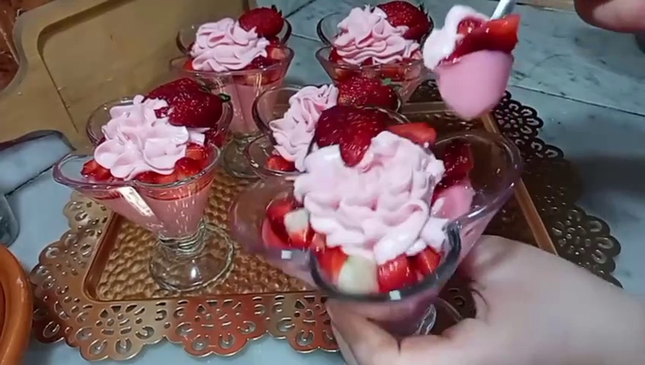 تحلية 10د بذوق الفراولة أسهل و ألذ منها ماكانش خبو لوصفة لرمضان راح ديرو بيها حالة