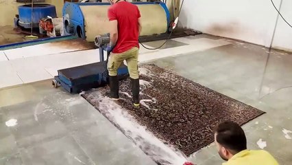 Old persian carpet 3/3