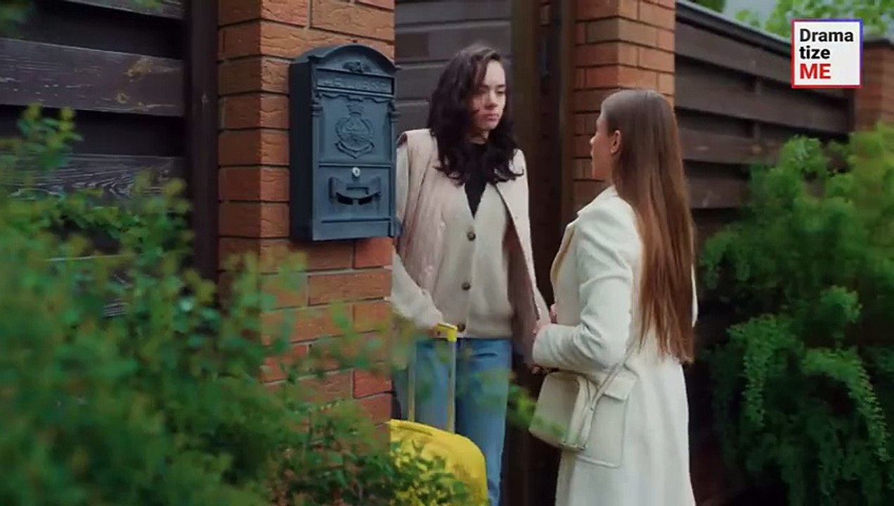 Catfished for Love: A Shocking Girl's Story on Dating Apps!  | Relationship Drama, Advice & Goals!