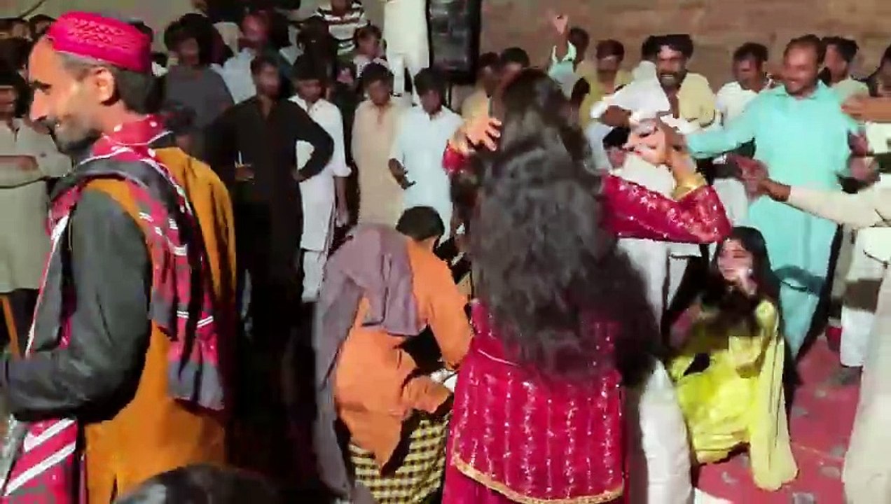 Hot mujhra
