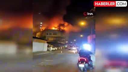 Eyüpsultan'da Apartman Çatısında Korkutan Yangın