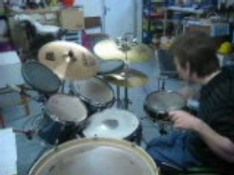 Reggae Improvisation - Drum on third world rythmic Rockers