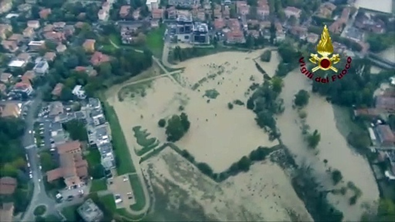 Italien: land unter in bologna und umgebung