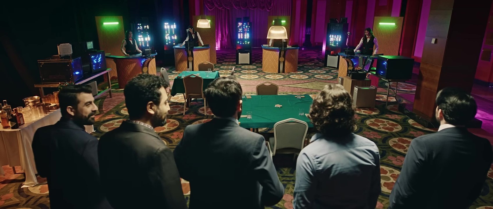 İllegal Hayatlar: Meclis Trailer OV