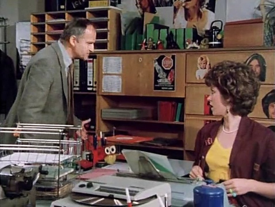 Büro Büro S01E03-Der Dienstweg