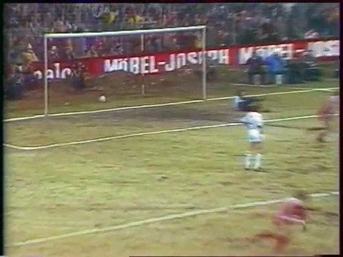 KAISERSLAUTERN - HAMBOURG - 1981 - SAISON 1980/1981 -