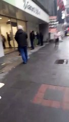 ZONGULDAK’TA BANKADA DOLANDIRILDIĞINI İDDİA EDEN VATANDAŞTAN TEPKİ: “PARAMI ÇALDIRTTINIZ!”