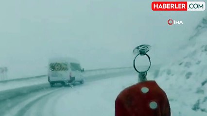 Başkale'de Kar Yağışı Hayatı Olumsuz Etkiledi