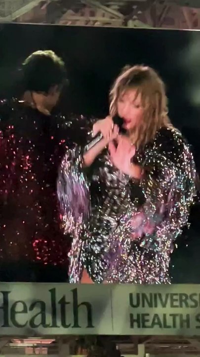 Taylor Swift includes Travis Kelce and Kansas C...