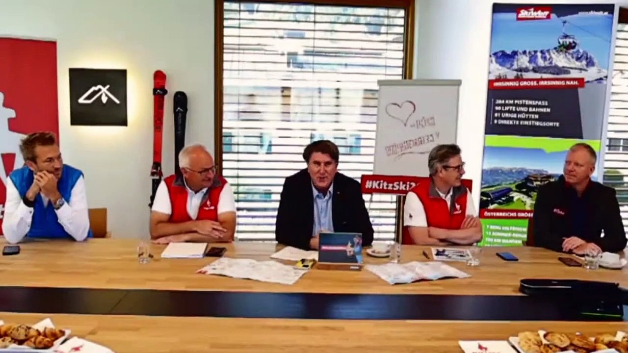 Auftakt-Pressekonferenz zu #KitzSki2025WR14 mit Christian Flühr in Kitzbühel.