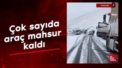 Van'da kar: Yüksekova yolu kapandı araçlar mahsur kaldı