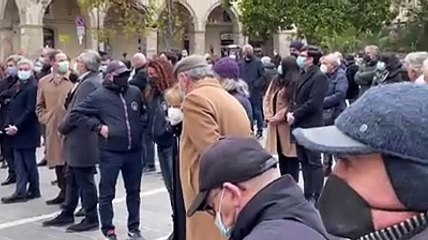 Commozione ai funerali dell'avvocato Valente