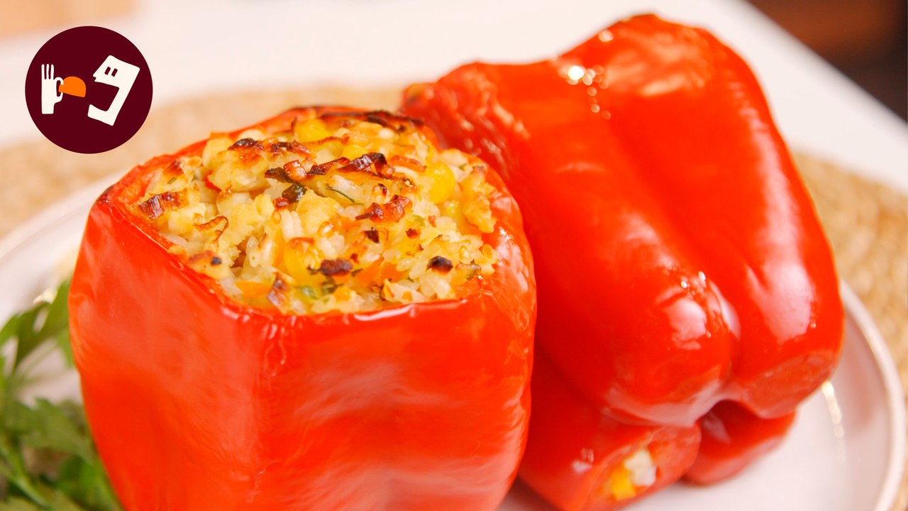 PIMIENTOS asados RELLENOS de ARROZ y POLLO: una receta RICA y SALUDABLE que nunca falla