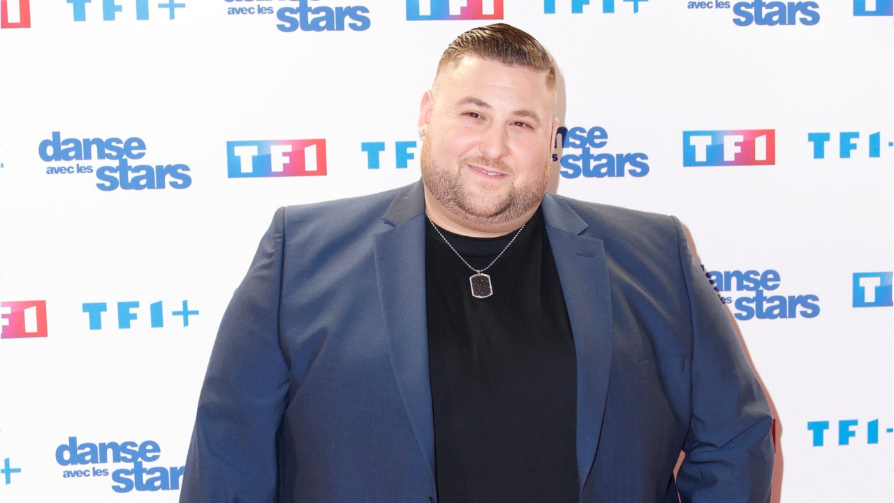 GALA VIDEO - Nico Capone désemparé face aux critiques des internautes : “C’est compliqué par rapport à la famille”