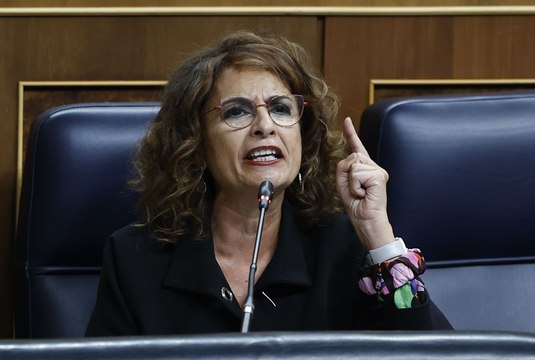 ¿Cuánto IRPF pagan los ricos? Lo que no te cuenta María Jesús Montero