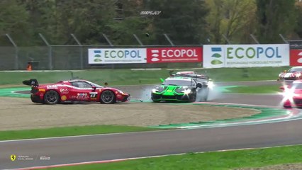 Ferrari Challenge Trofeo Pirelli 2024 Imola World Final Zibrandtsen Coluccio Big Crash