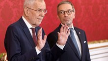 Kickl kam mit Geschenk zu Van der Bellen