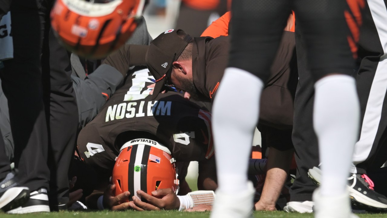Deshaun Watson Injured: Impact on Browns' Season & Future