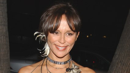 GALA VIDEO - Mort de Christine Boisson à 68 ans : quand l’actrice évoquait sa relation compliquée avec sa mère dans Gala