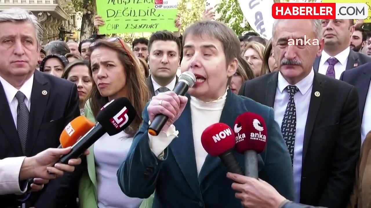 CHP'lilerin "Yenidoğan Çetesi" Protestosunda Konuşan Şahbaz: "Gün Gelecek, AKP Hesap Verecek"