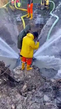 Scafa, squadre dell'Aca al lavoro per riparare l'acquedotto Giardino