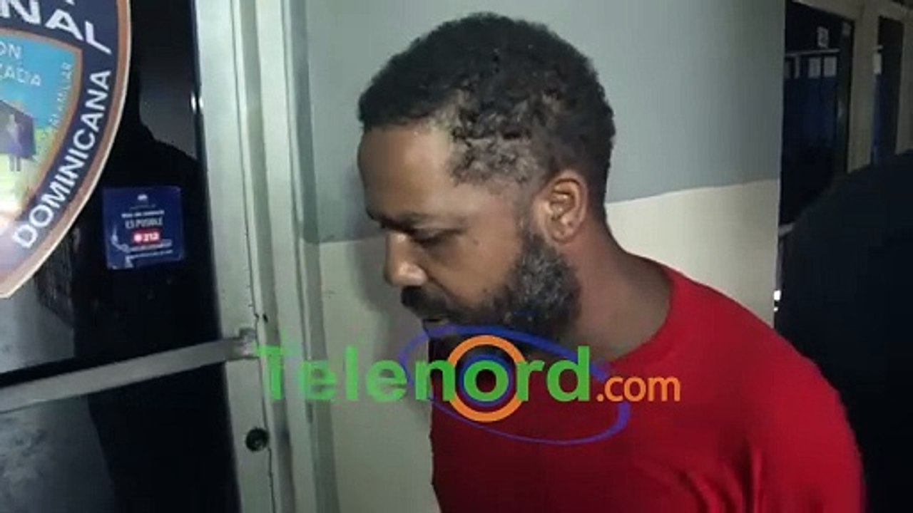 Apresan hombre por supuestos robos en SFM; afirma que los vicios lo obligan a robar