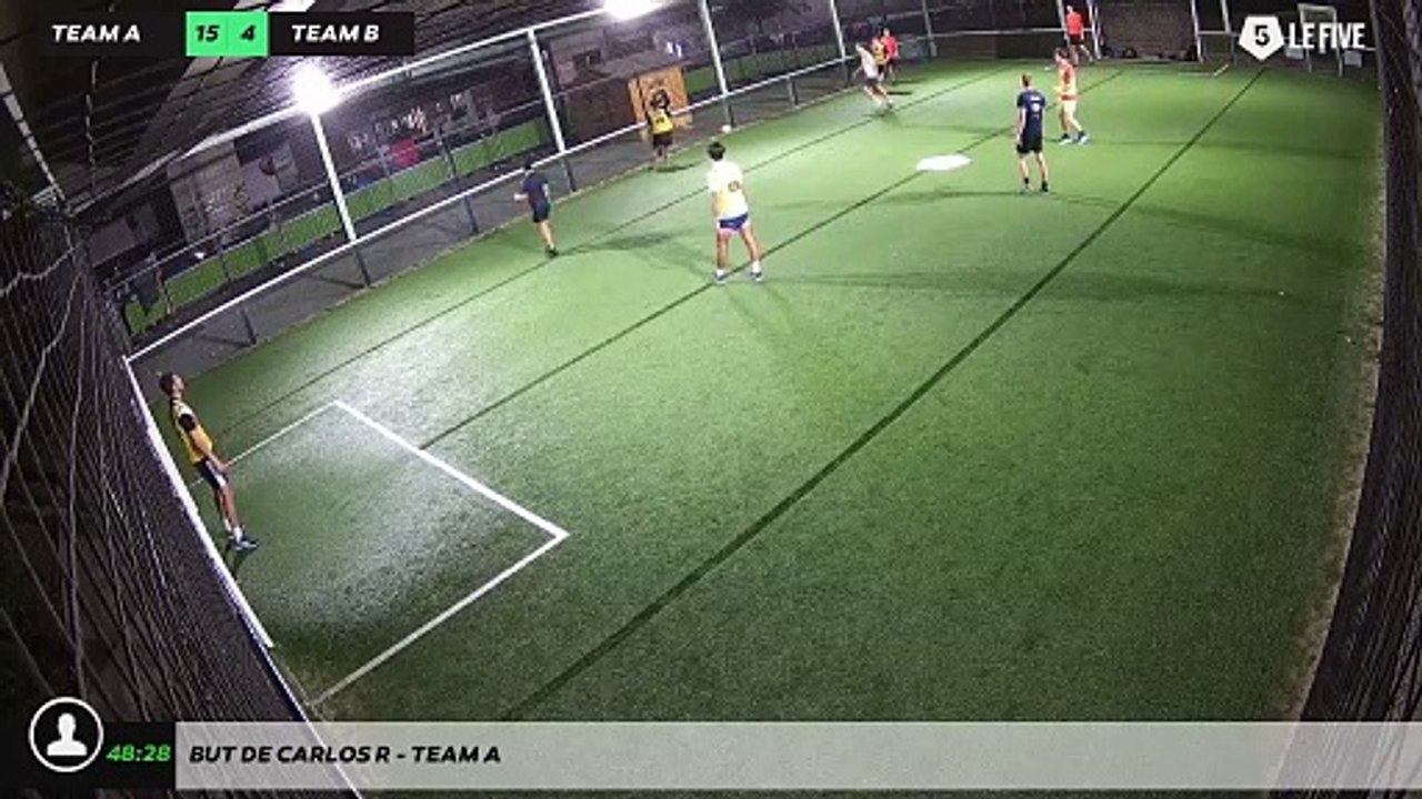 But de Carlos R - Team A