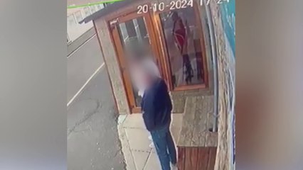 Couple Caught on CCTV Walking Out Without Paying £80 Bill Using Handbag Trick 🕵️‍♂️