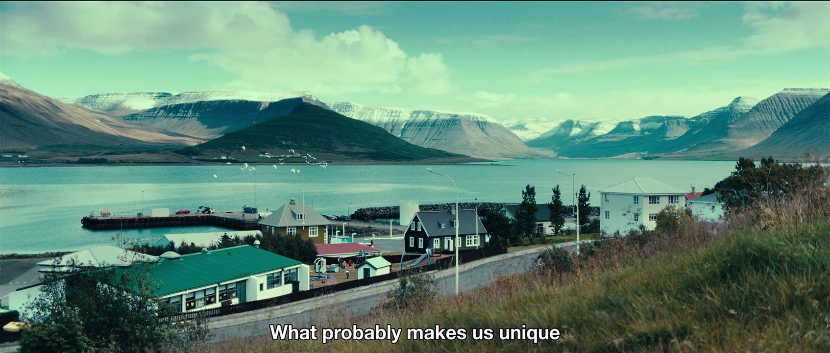 Sommerlicht, und dann kommt die Nacht | movie | 2022 | Official Trailer