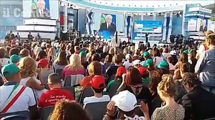 Mattarella: "Tanti meriti vanno riconosciuti agli insegnanti"