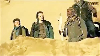 Jova beach party, la parodia dei 99 Cosse alla ricerca di Montesilvano