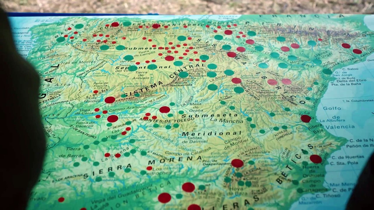 Der Lehrer, der uns das Meer versprach Trailer DF