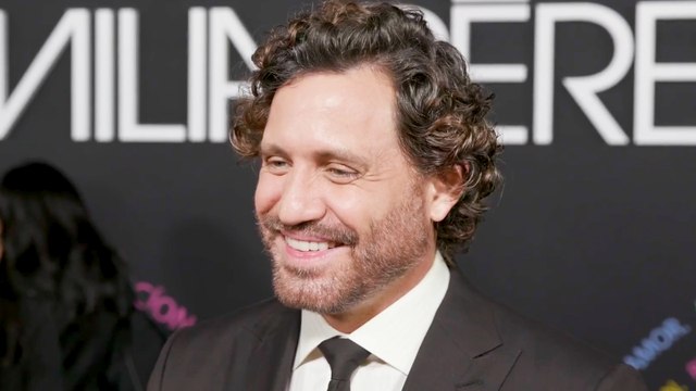 Édgar Ramírez Dishes on His Duet With Selena Gomez in 'Emilia Pérez' | THR Video