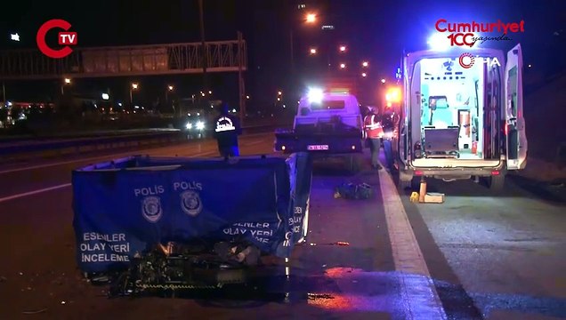 Esenler TEM Otoyolu'nda feci kaza... Motosiklet asfalt yenileme aracına çarptı 1 ölü