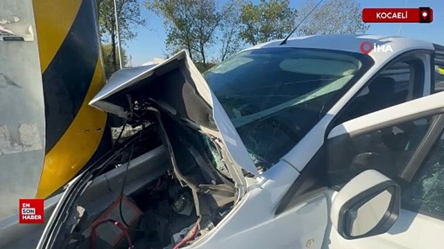 Kocaeli'de bariyer otomobile ok gibi saplandı: Sürücü yaralı kurtuldu