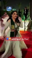 لحظات مليئة بالفخر من تخرج ابن احلام الشامسي