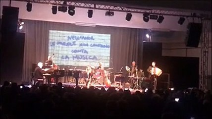 L'omaggio di Piovani a Roberto Benigni