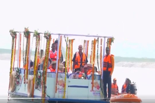 CG News: सरगुजा क्षेत्र आदिवासी विकास प्राधिकरण की बैठक में शामिल हुए CM साय, देखें वीडियो...