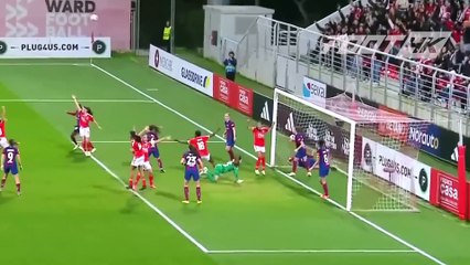 Comedy Moments In Women's Football bloopers